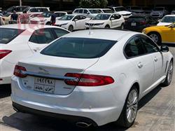جاكوار XF